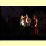 entertain18234.jpg